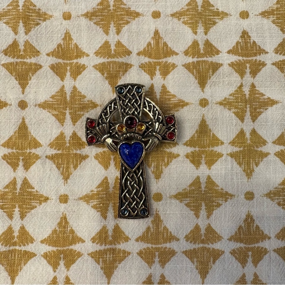 Vintage Soloor Celtic Cross Brooch